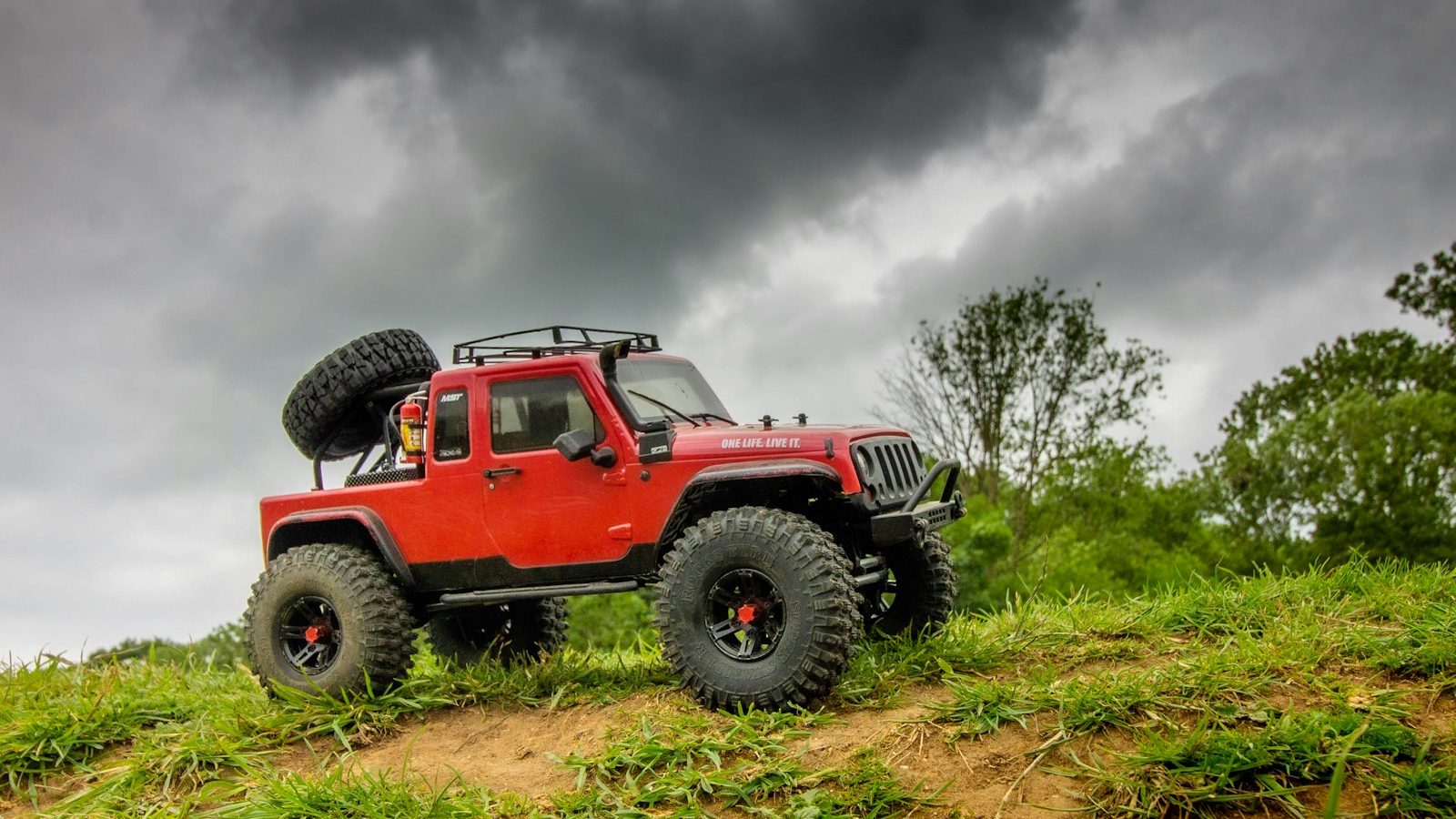 Axial 1/6 SCX6 Trail Honcho 4WD RTR Review